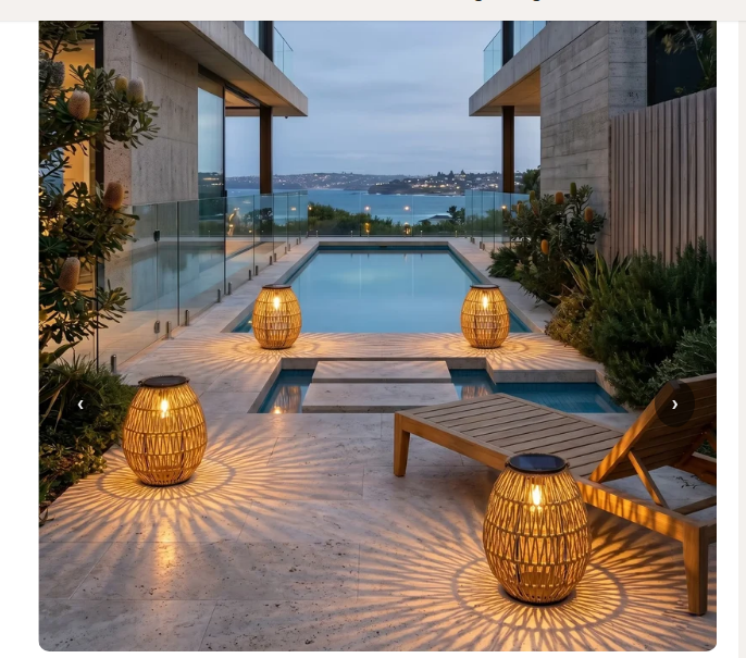 Solar rattan light