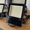 Fano LED Floodlight E017EI