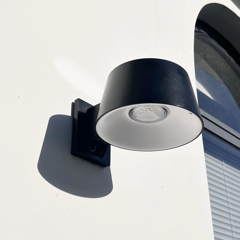 Leo Motion Sensor Solar Wall Light PT0719