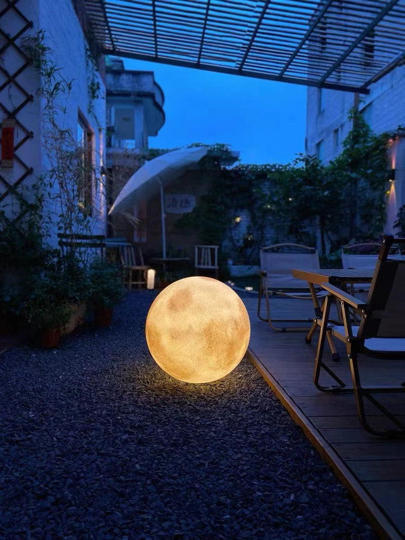 Waterproof LED resin Moon outdoor solar garden light warm light