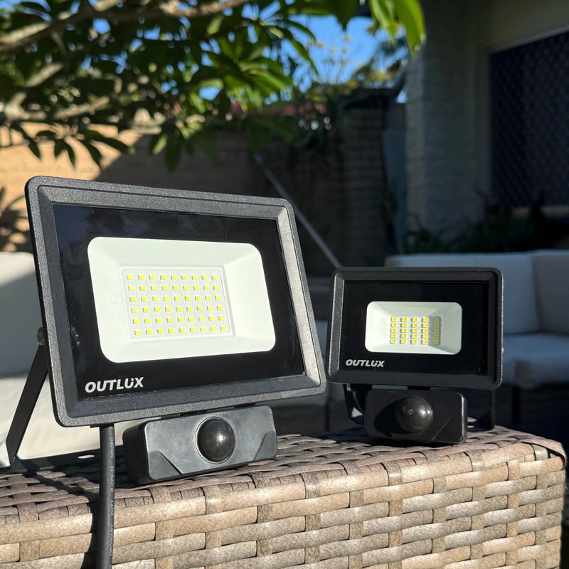 Vilo Motion Sensor Floodlight E023EIS