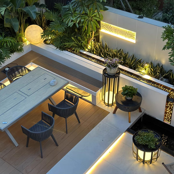 Waterproof LED Resin Moon Outdoor Solar Garden Light Warm Light