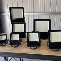 Fano LED Floodlight E017EI