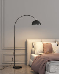 Floor lamp with adjustable height up to 185cm.