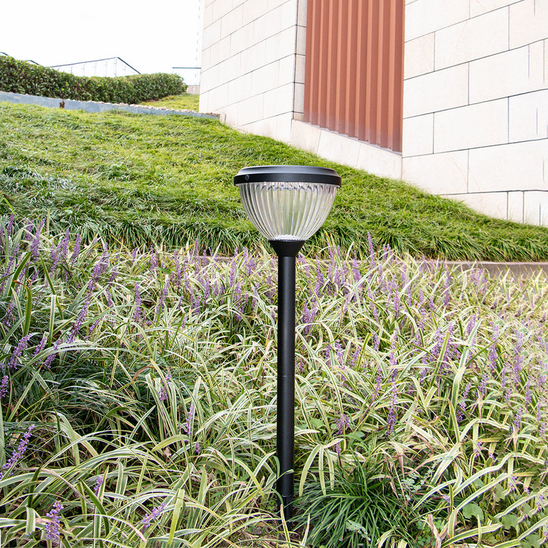 Built with durable aluminum and a high-quality PC lampshade, these solar garden lights resist fading, UV damage, and extreme weather.