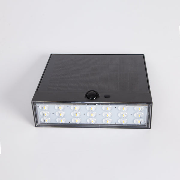 Long-lasting solar light with extended battery life. Designed for outdoor durability and efficiency.